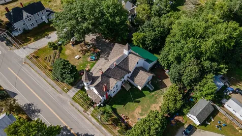 140 Hartland Avenue Pittsfield ME 04967