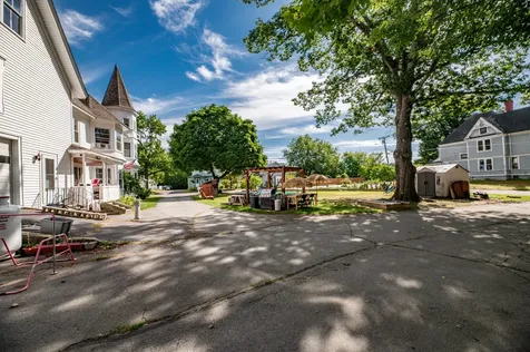 140 Hartland Avenue Pittsfield ME 04967