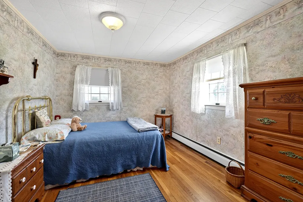 174 Pleasant View Ridge Road China ME 04358