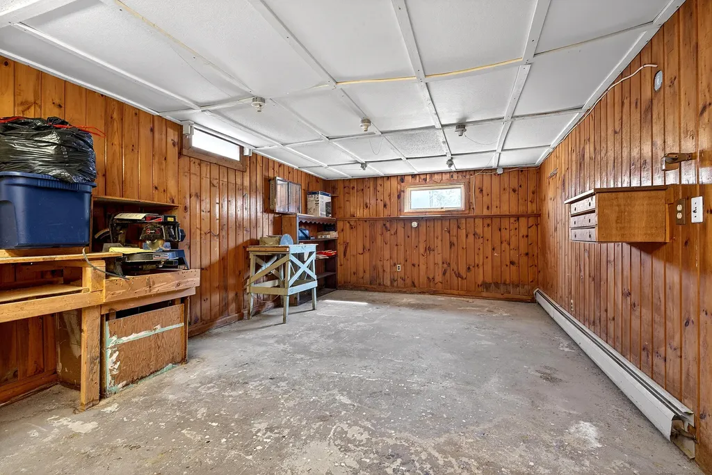 174 Pleasant View Ridge Road China ME 04358