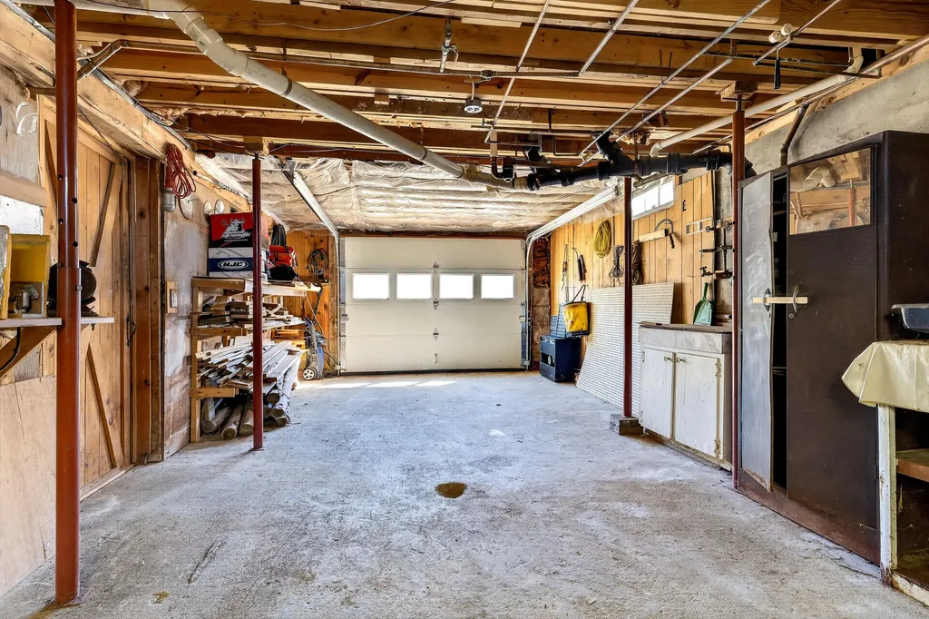 174 Pleasant View Ridge Road China ME 04358