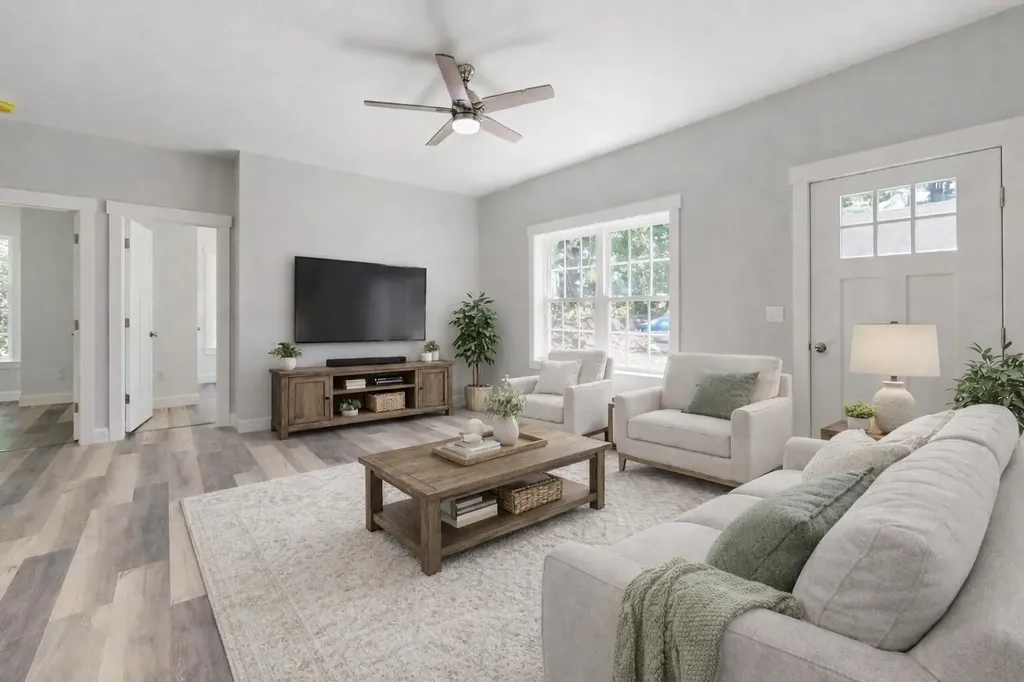 29 Jennifer Avenue Greene ME 04236