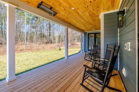 12 Winnwood Farm Way Falmouth ME 04105