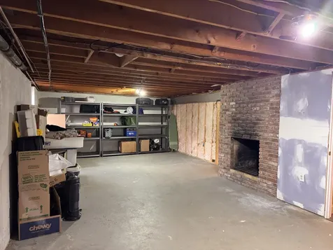 37 Belgrade Road Oakland ME 04963
