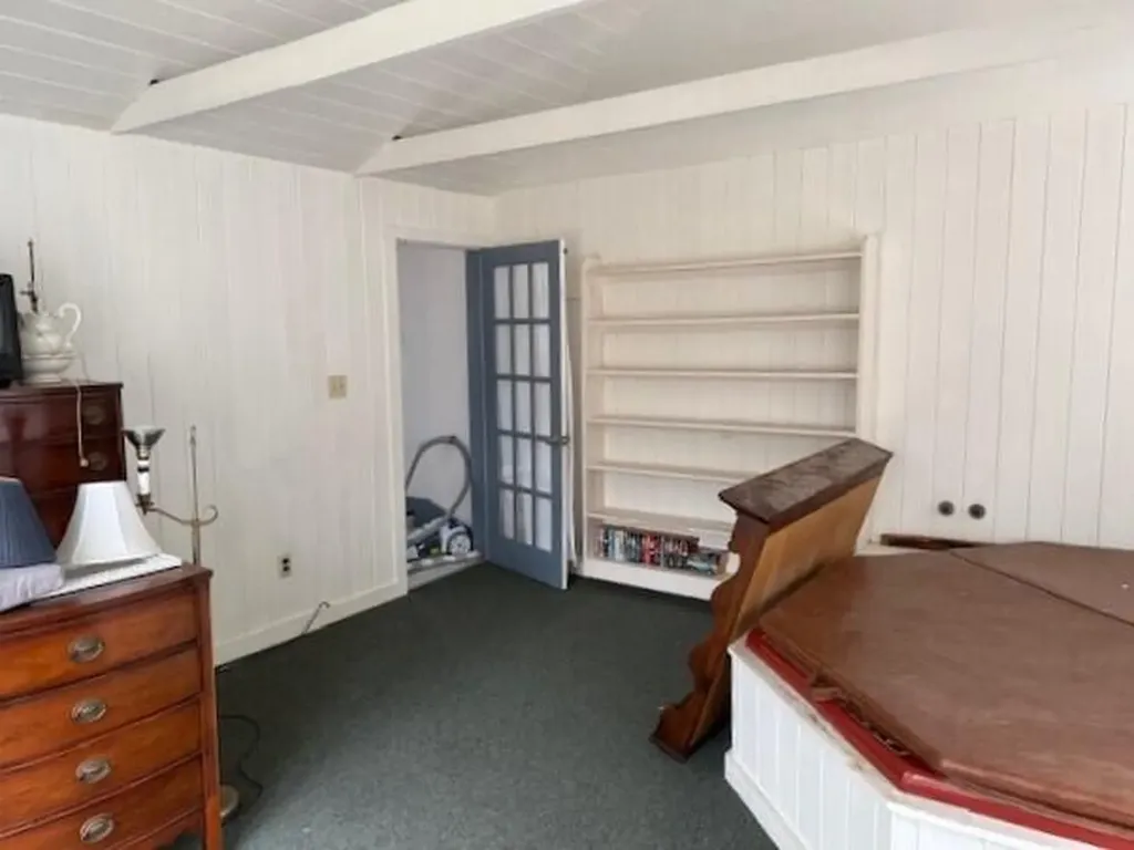 14 Lakeshore Drive Belgrade ME 04917