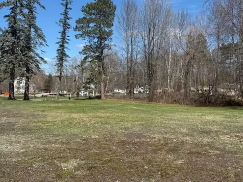 14 Lakeshore Drive Belgrade ME 04917