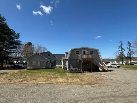 14 Lakeshore Drive Belgrade ME 04917