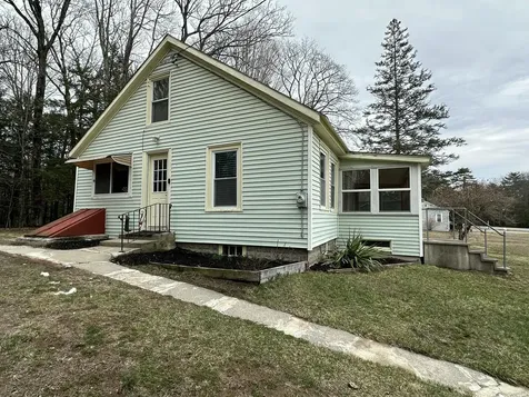 60 Mechanic Falls Road Poland ME 04274