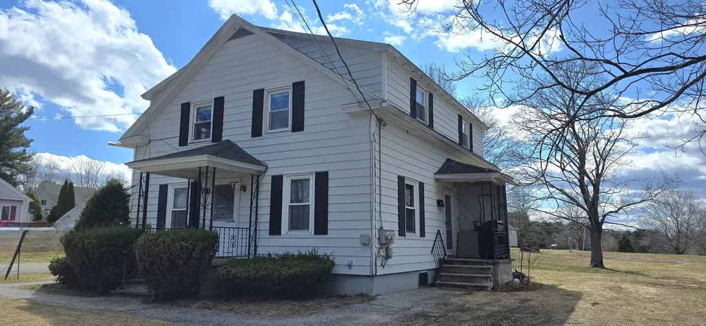 215 Cook Street Auburn ME 04210