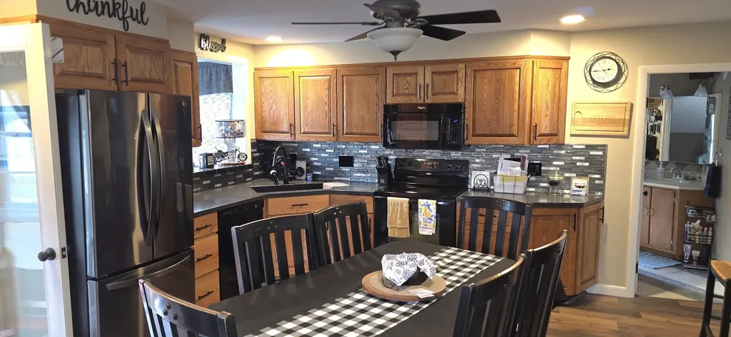 215 Cook Street Auburn ME 04210