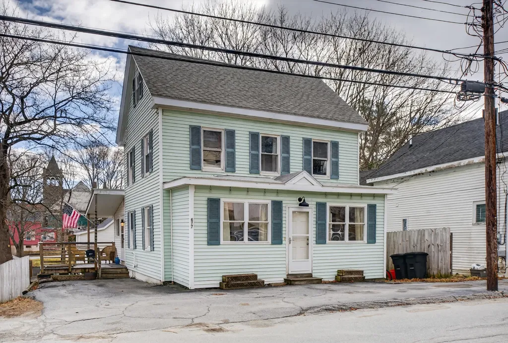 677 Middle Street Bath ME 04530