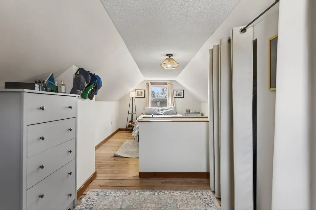 677 Middle Street Bath ME 04530
