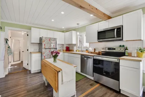 677 Middle Street Bath ME 04530