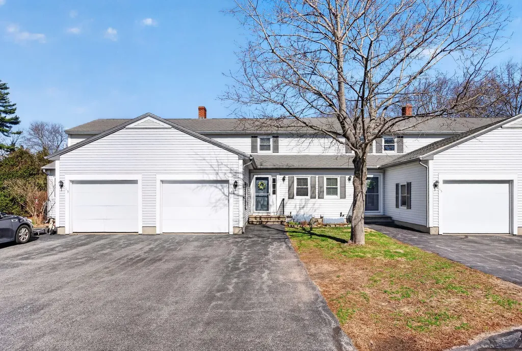 111 Bradley Street Saco ME 04072