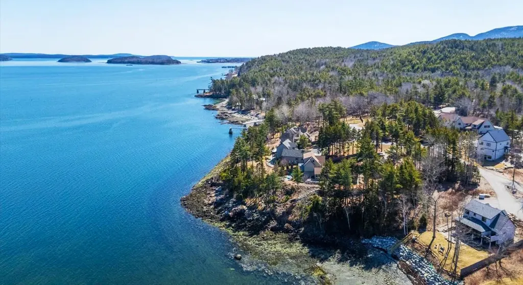 10 Bogue Chitto Lane Bar Harbor ME 04609