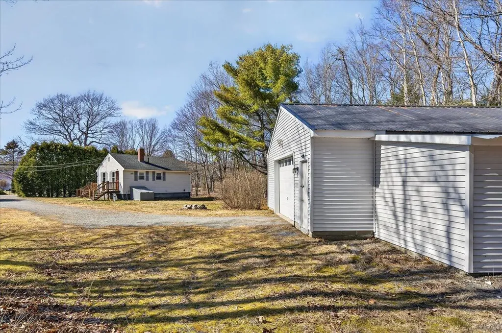 153 Stillwater Avenue Orono ME 04473