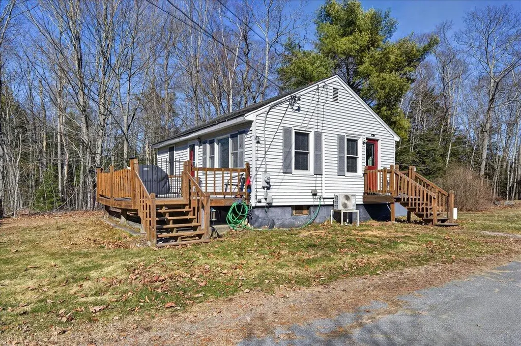 153 Stillwater Avenue Orono ME 04473
