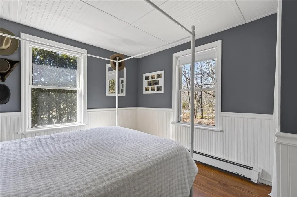 153 Stillwater Avenue Orono ME 04473