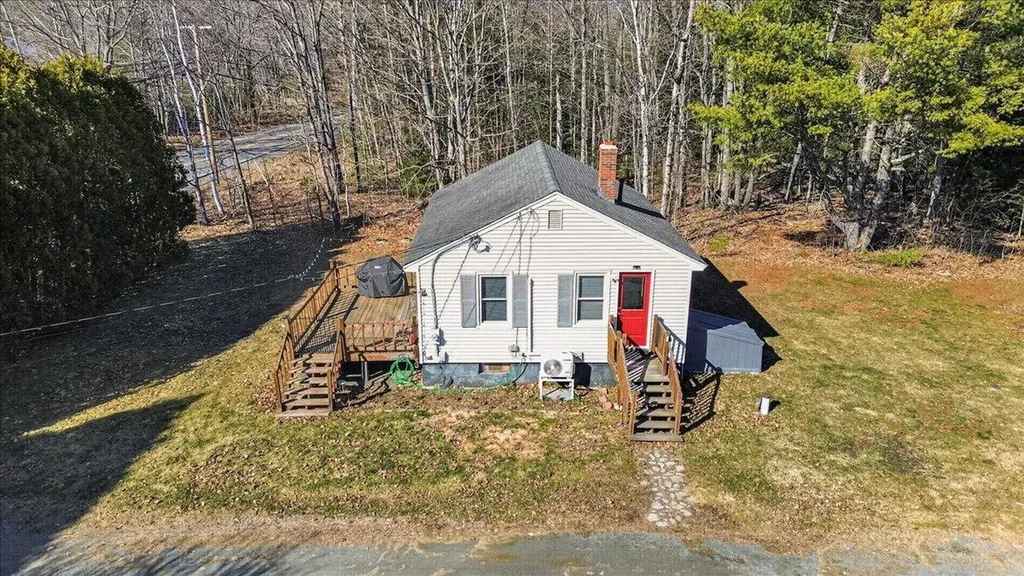 153 Stillwater Avenue Orono ME 04473