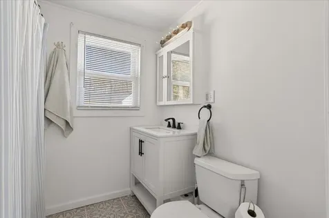 153 Stillwater Avenue Orono ME 04473