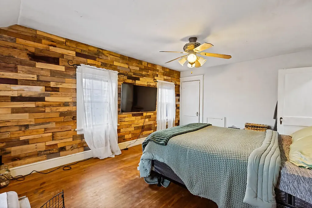 7 Donald Street Waterville ME 04901