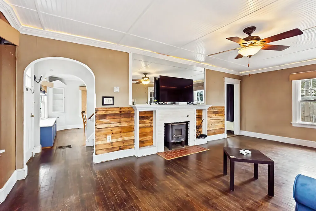 7 Donald Street Waterville ME 04901