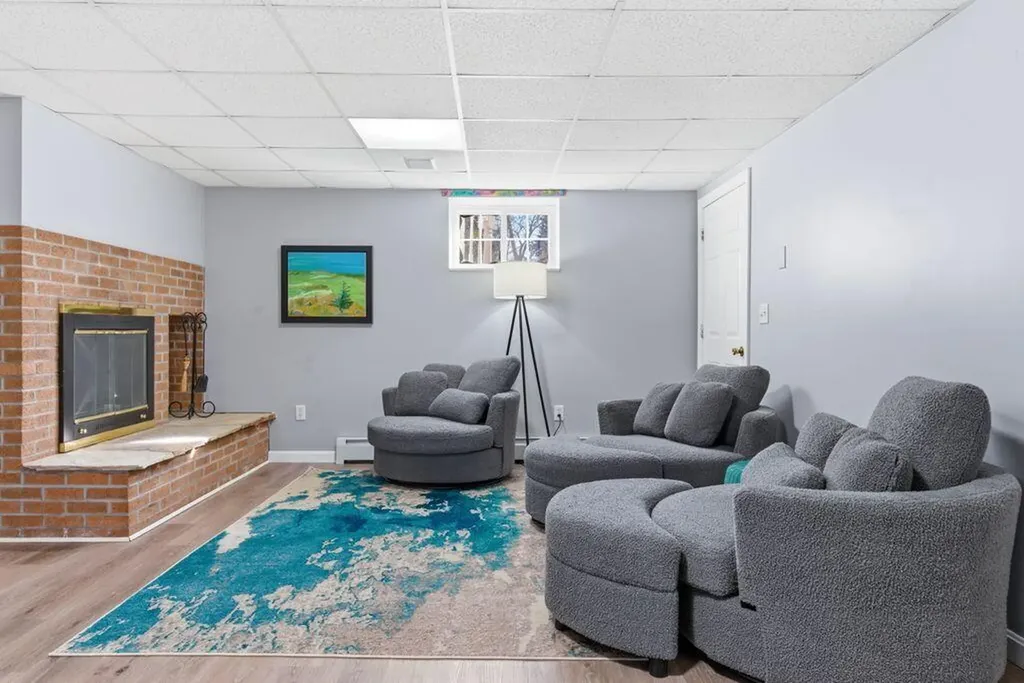 2 Courtlynn Circle Saco ME 04072