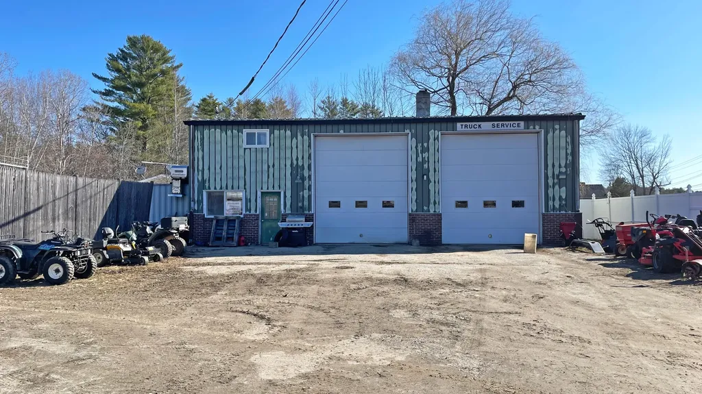 1294 Sabattus Street Lewiston ME 04240