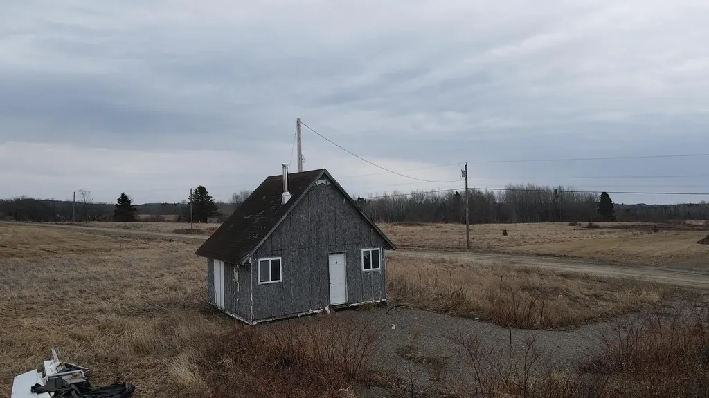 6 Prairie Road Sherman ME 04776
