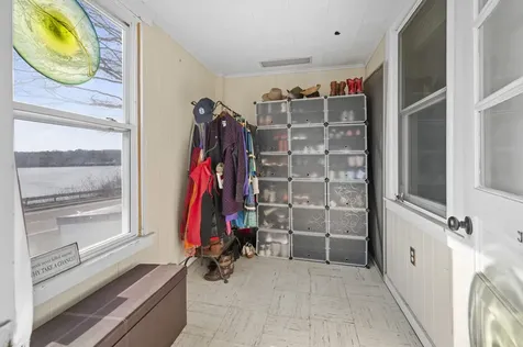 30 Bridge Street Kittery ME 03904