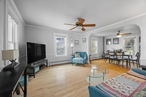 30 Bridge Street Kittery ME 03904