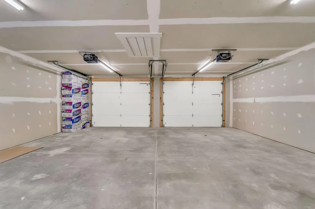5 Oldham Road Saint Albans ME 04971