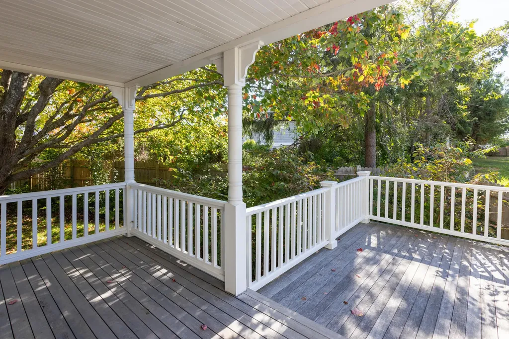 2 E Grand Avenue Scarborough ME 04074