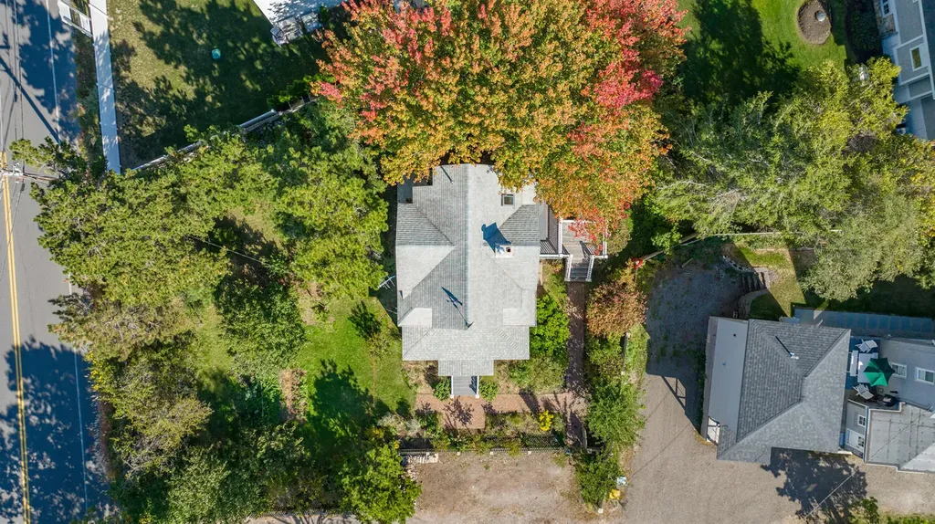 2 E Grand Avenue Scarborough ME 04074