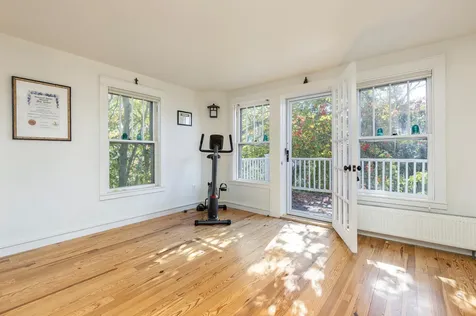 2 E Grand Avenue Scarborough ME 04074