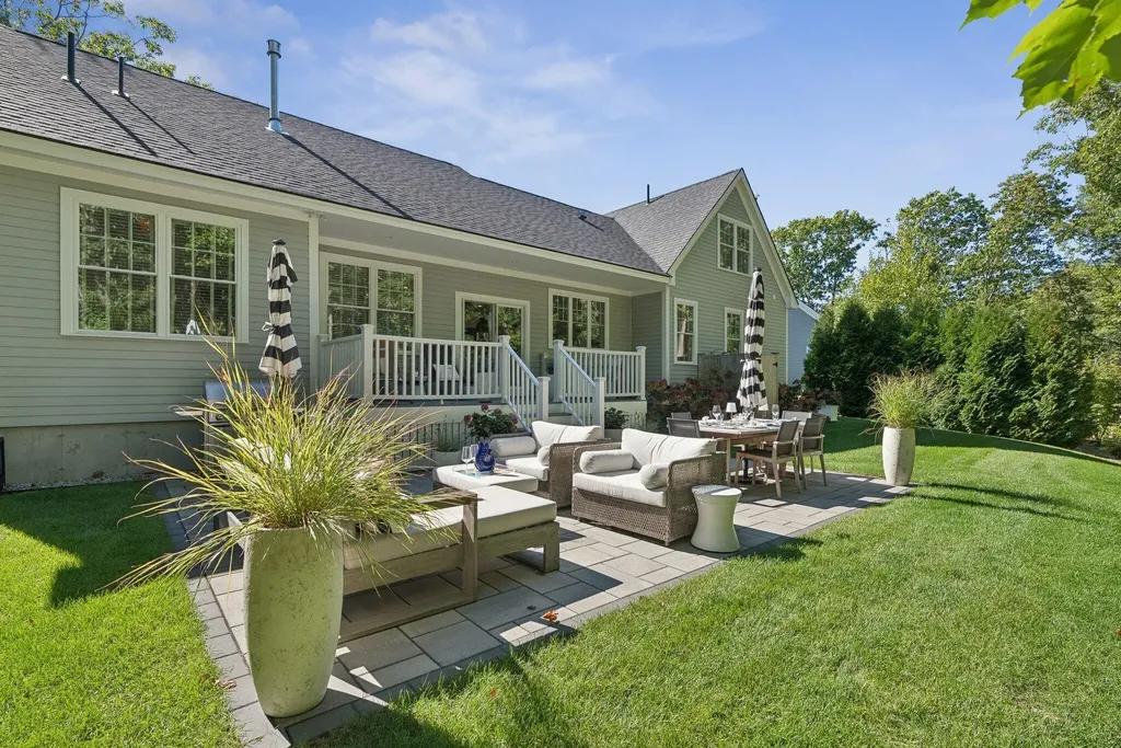 35 Beryls Way Kennebunkport ME 04046