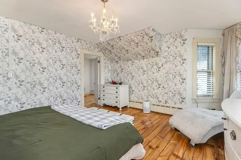 39 Park Street Paris ME 04281