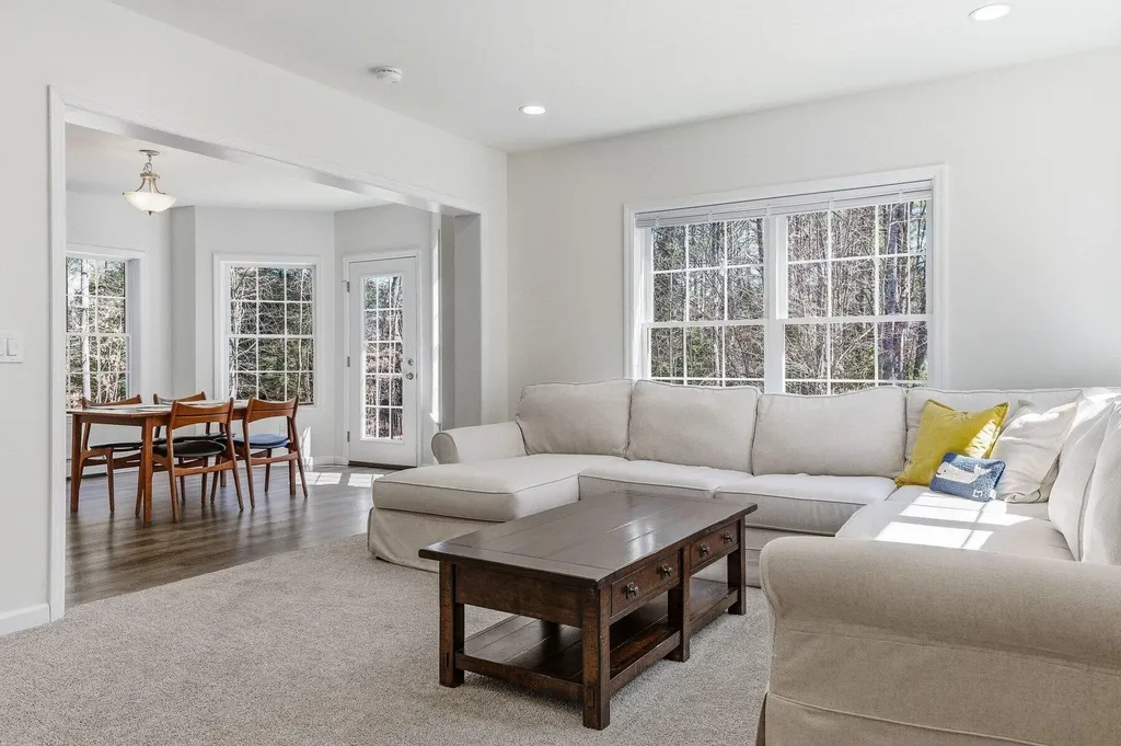 44 Thurrell Road South Berwick ME 03908