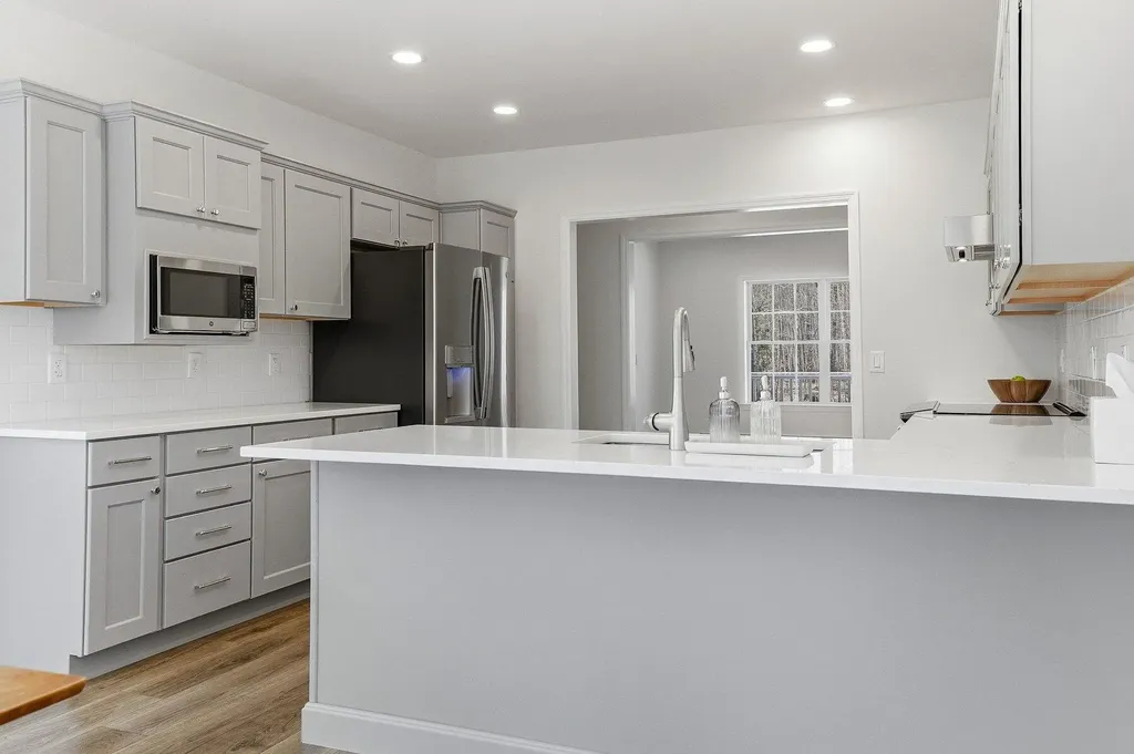 44 Thurrell Road South Berwick ME 03908