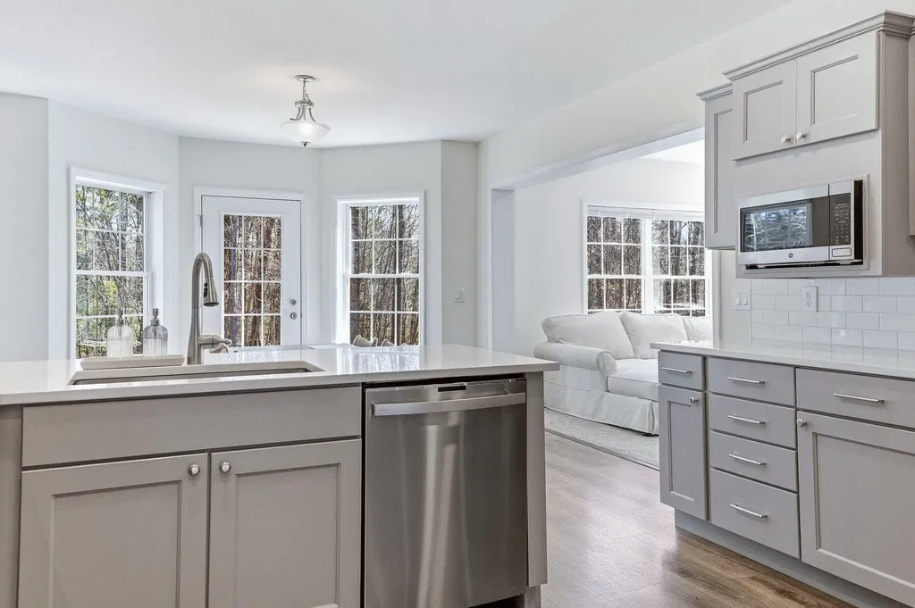 44 Thurrell Road South Berwick ME 03908