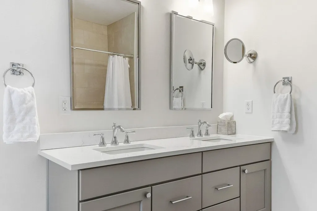 44 Thurrell Road South Berwick ME 03908