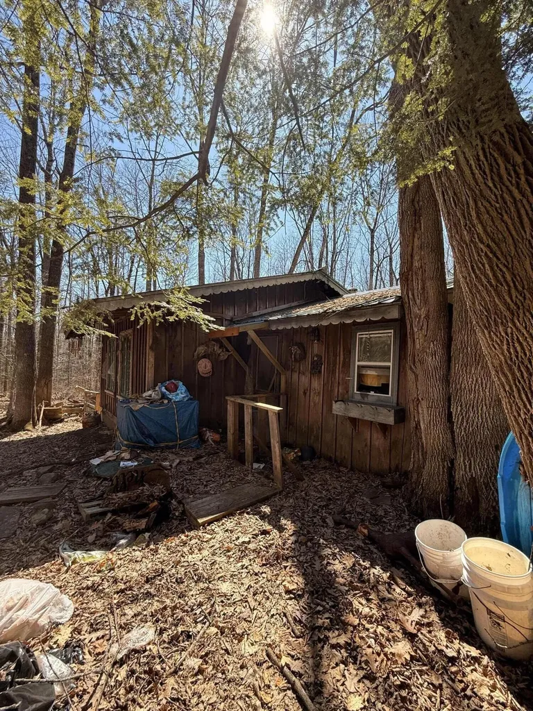 186 Transalpine Road Lincoln ME 04457
