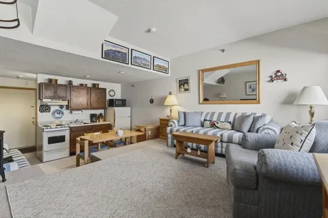 8 Cascades Drive Newry ME 04261