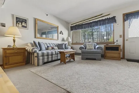 8 Cascades Drive Newry ME 04261