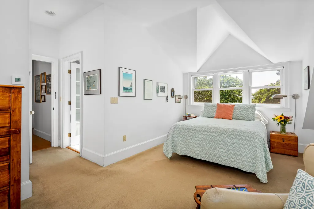 24 White Tail Drive Rockport ME 04856