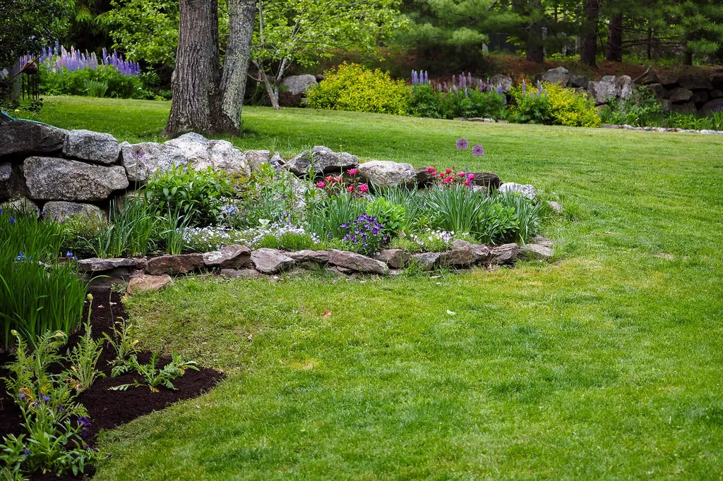 24 White Tail Drive Rockport ME 04856