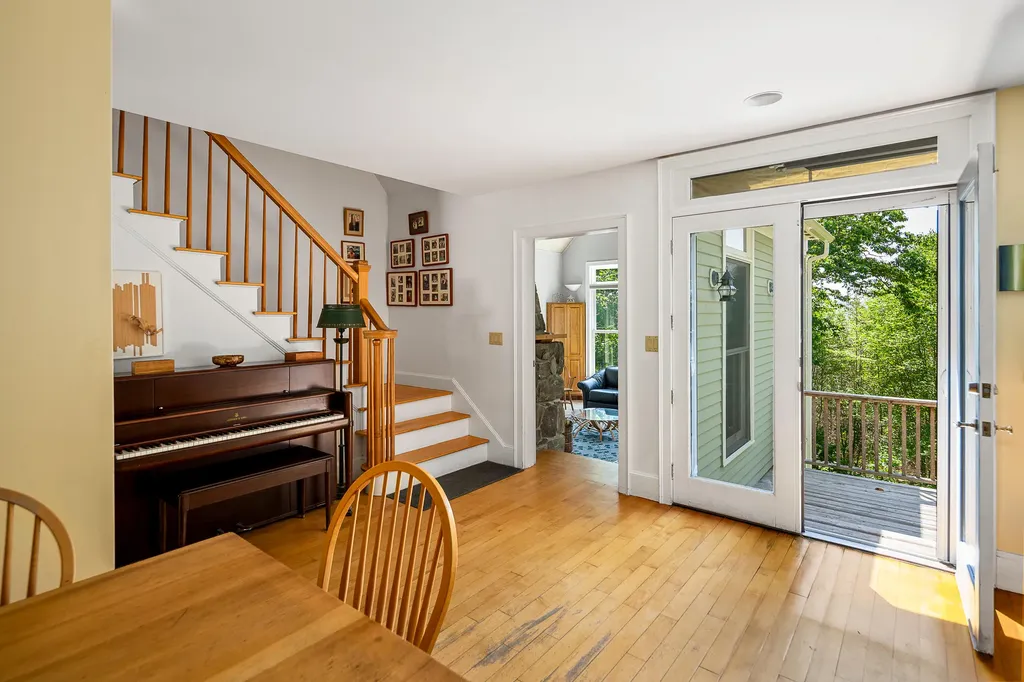 24 White Tail Drive Rockport ME 04856