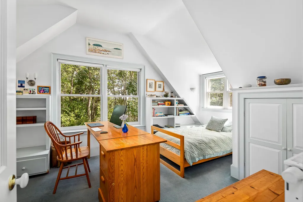 24 White Tail Drive Rockport ME 04856