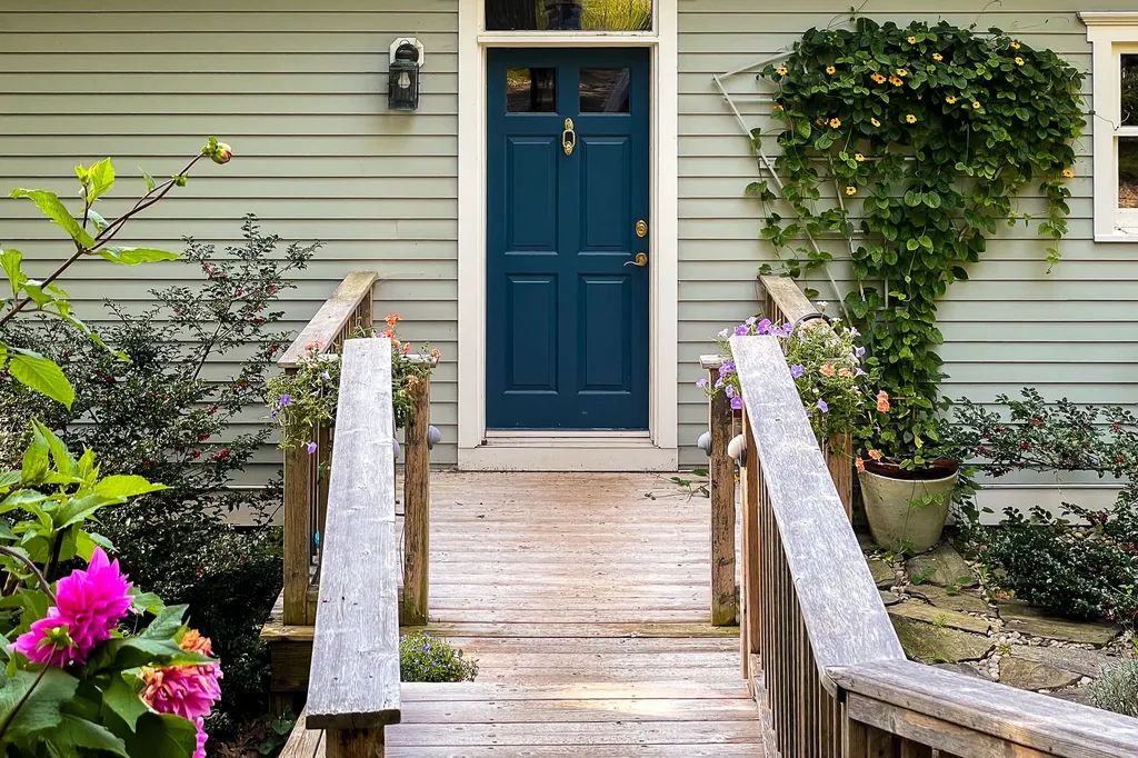 24 White Tail Drive Rockport ME 04856