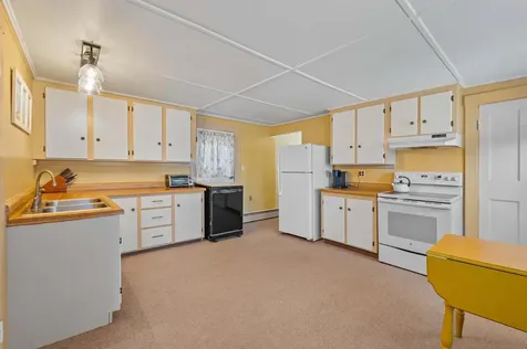 91 W River Road Waterville ME 04901